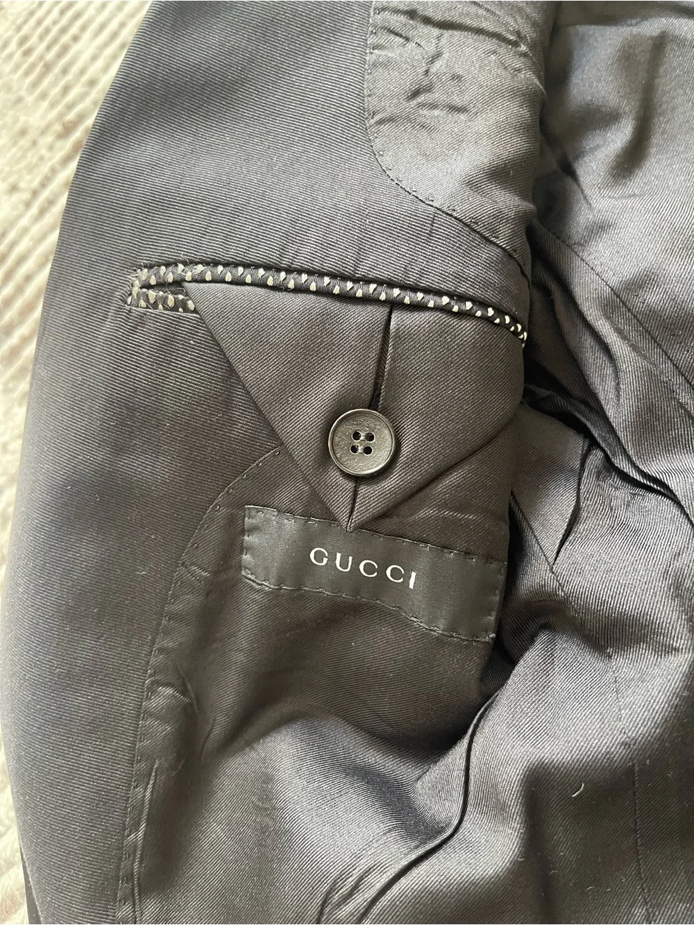 GUCCI | Men's Black/Silver Micro-Pattern Tuxedo Blazer